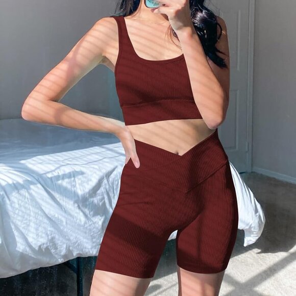 Workout Sets for Women Two Piece Sexy Summer Sports Bra and Crossover Shorts Mat - Picture 6 of 6